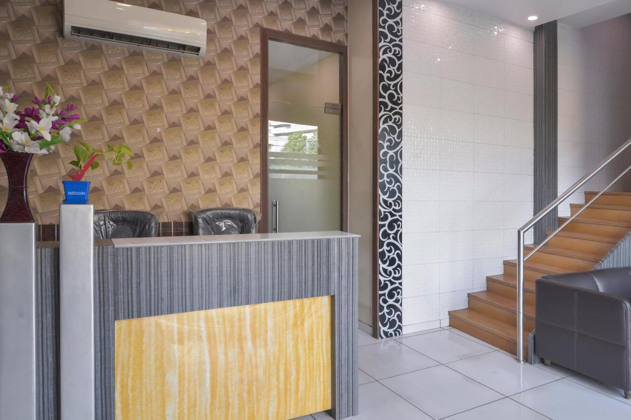 Hotel Palace Residency Near Lokmanya Tilak Terminus Mumbai Ngoại thất bức ảnh