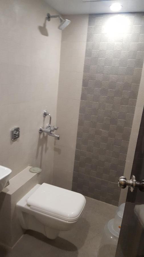 Hotel Palace Residency Near Lokmanya Tilak Terminus Mumbai Ngoại thất bức ảnh