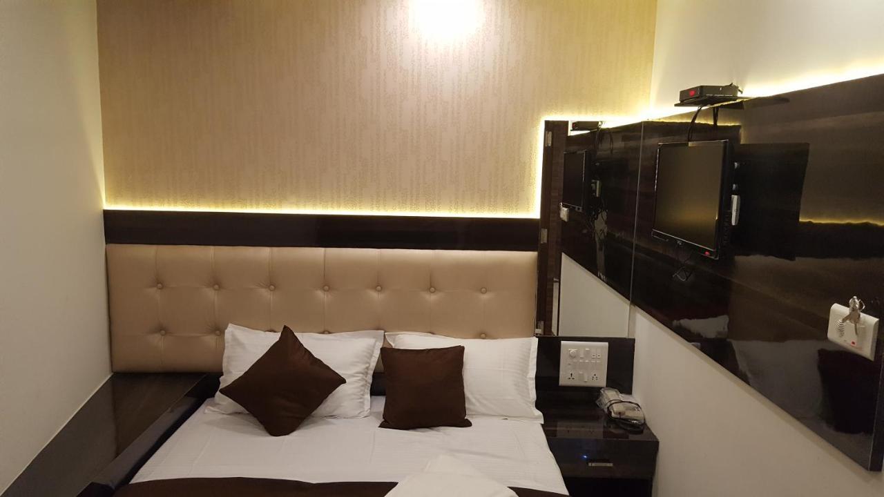 Hotel Palace Residency Near Lokmanya Tilak Terminus Mumbai Ngoại thất bức ảnh