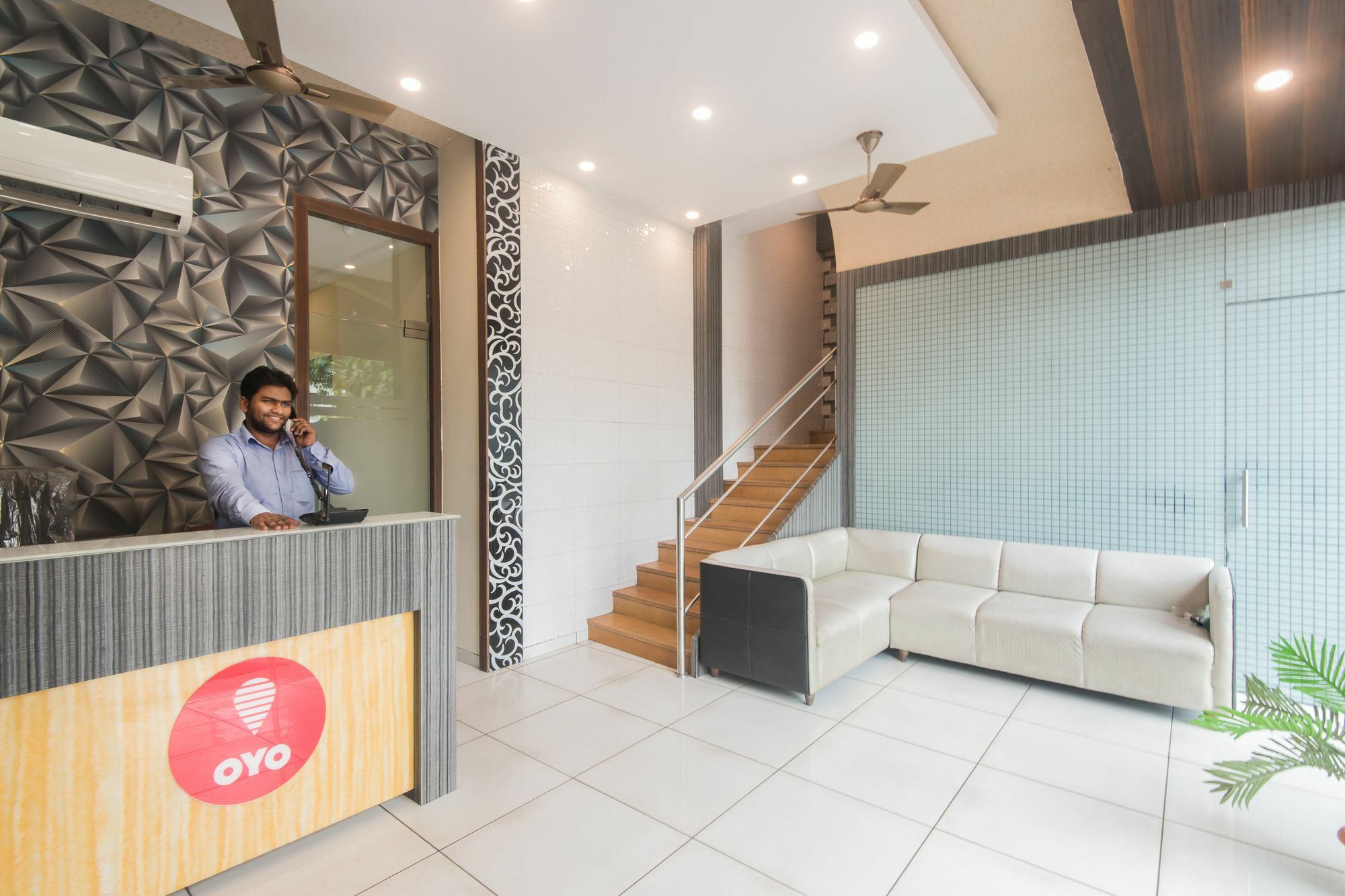 Hotel Palace Residency Near Lokmanya Tilak Terminus Mumbai Ngoại thất bức ảnh