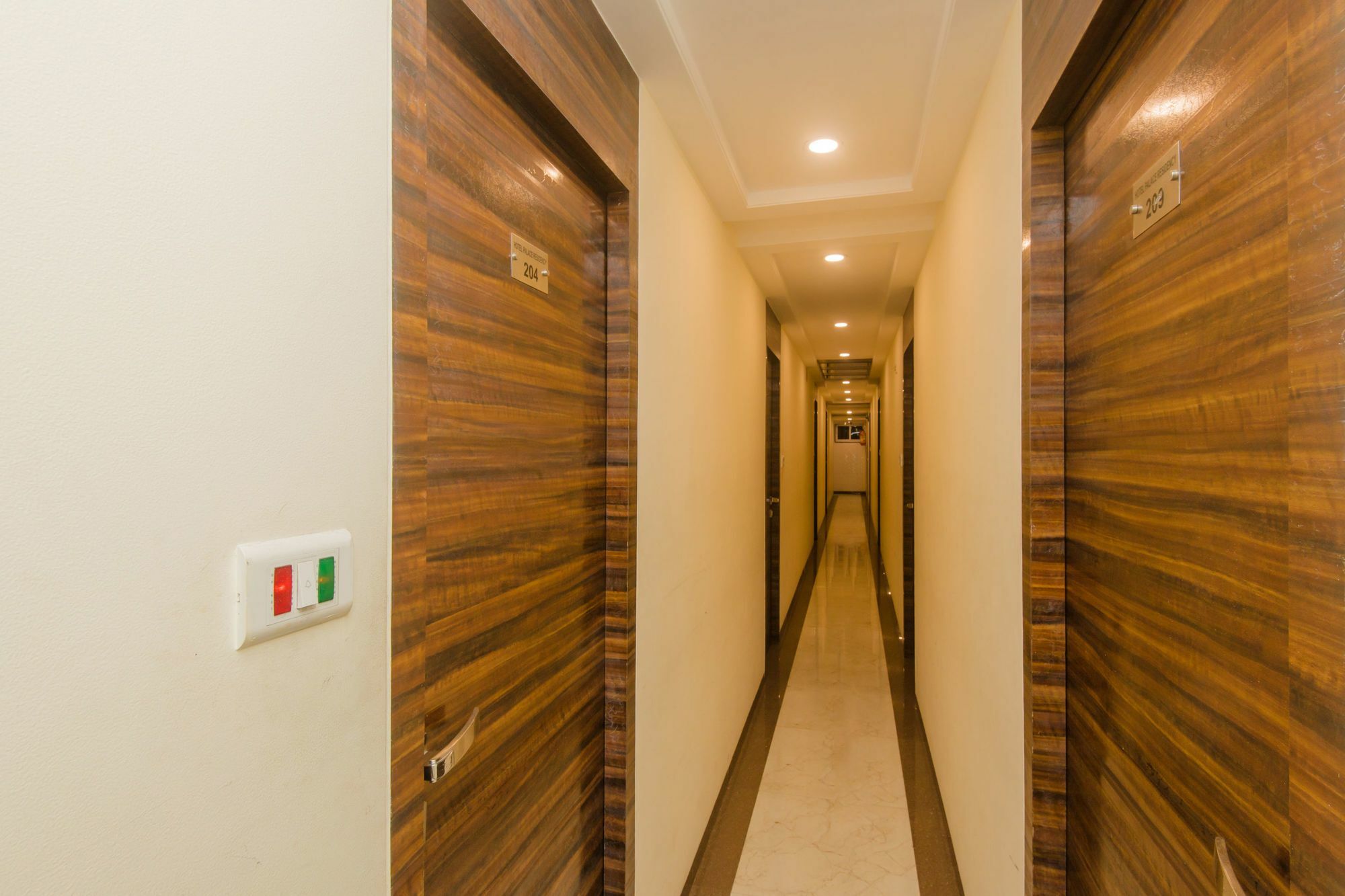Hotel Palace Residency Near Lokmanya Tilak Terminus Mumbai Ngoại thất bức ảnh