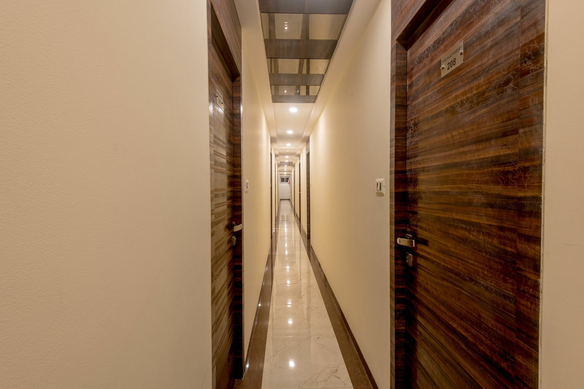Hotel Palace Residency Near Lokmanya Tilak Terminus Mumbai Ngoại thất bức ảnh